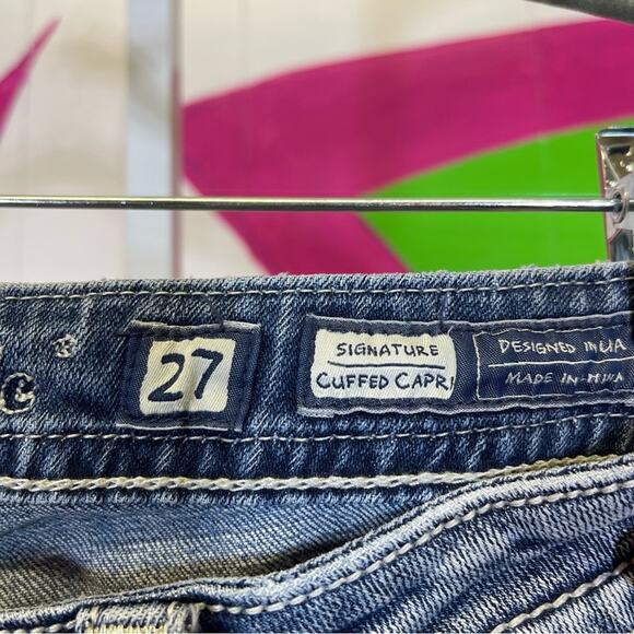 Miss Me, Signature Cuffed Capris. Size 27. In excellent condition! - Picture 7 of 9